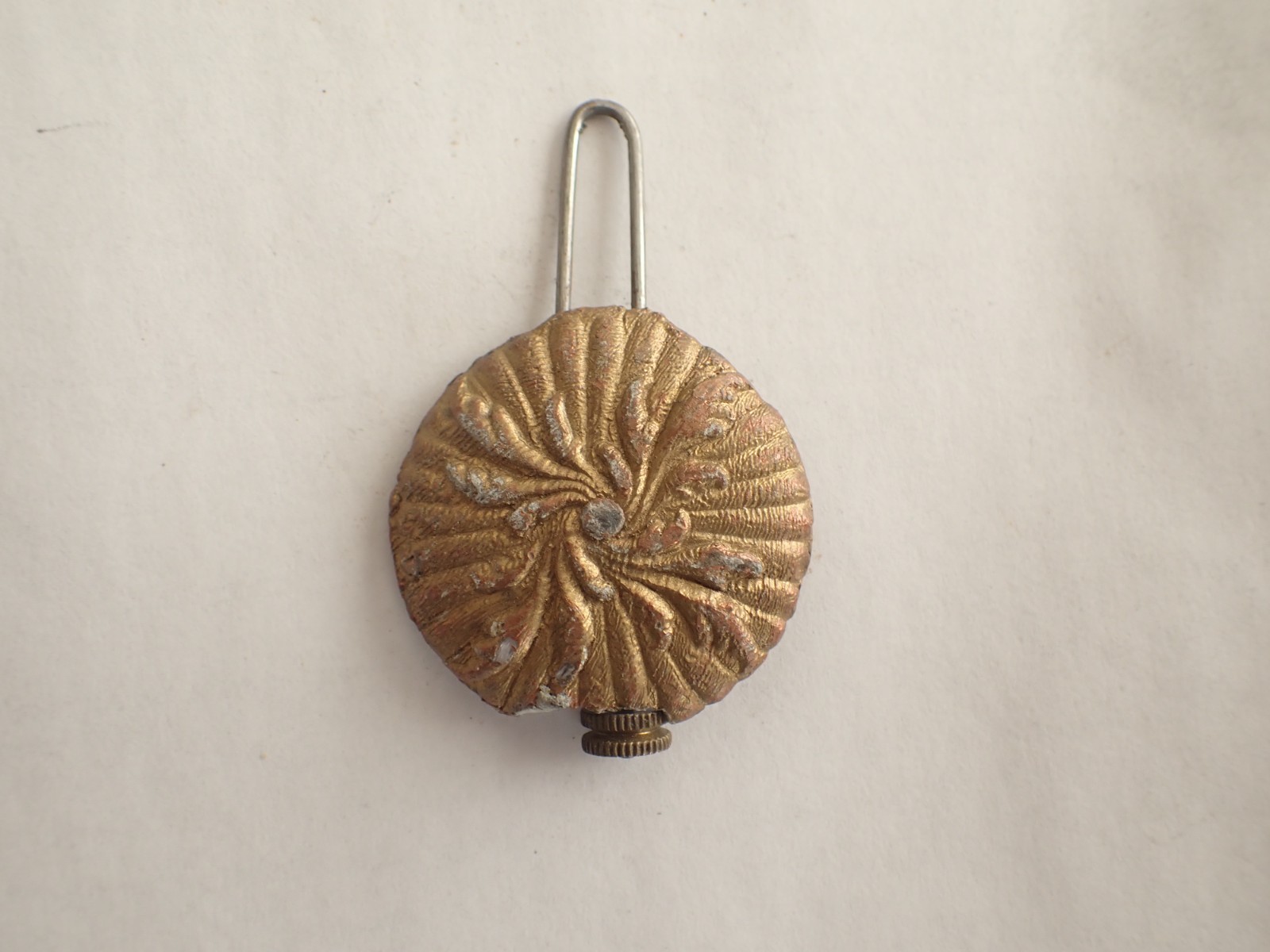 CLOCK PENDULUM PART 1 11/16 INCH DIAMETER 2.8 OUNCES BIN N