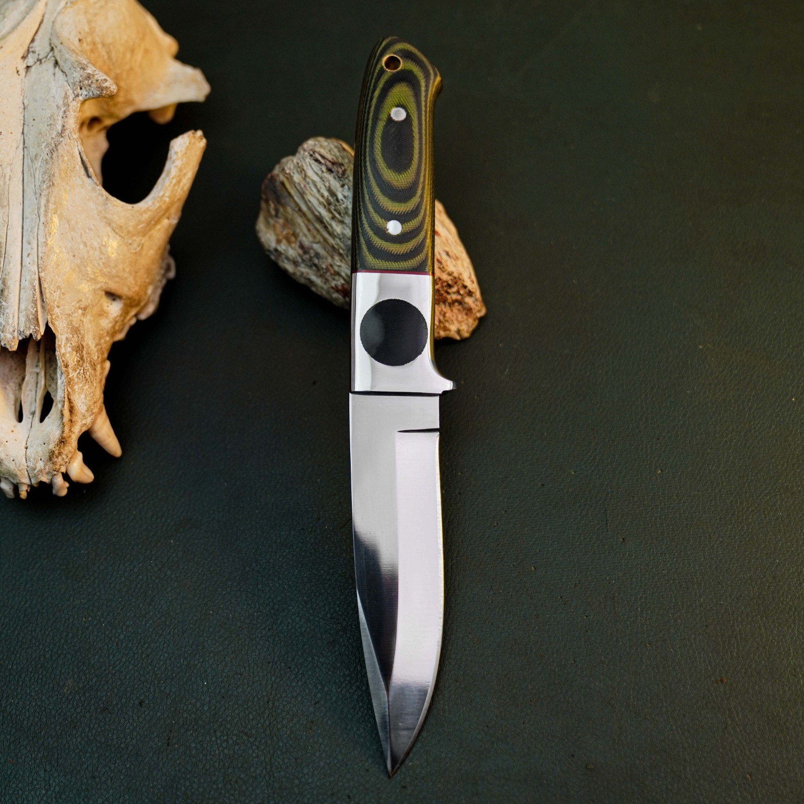 8.6″ D2 Skinning Hunting Knife Handmade Full Tang Micarta Handle Leather Sheath