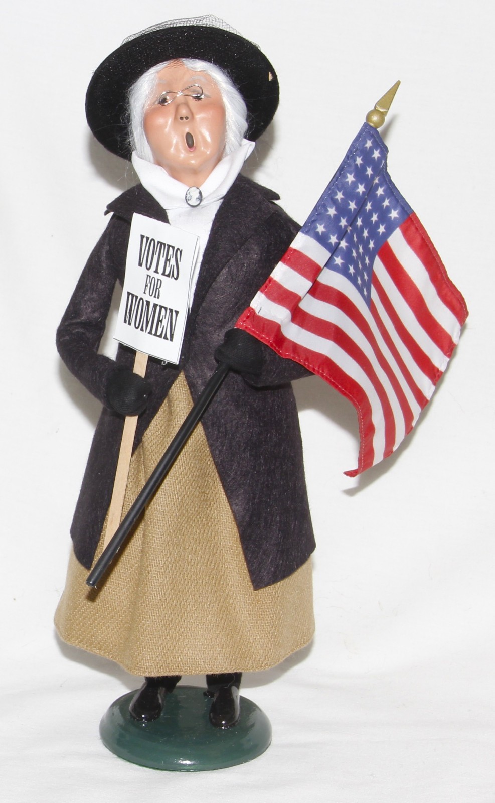 Byers Choice Susan B. Anthony Caroler – New Historic – Free Priority Shipping