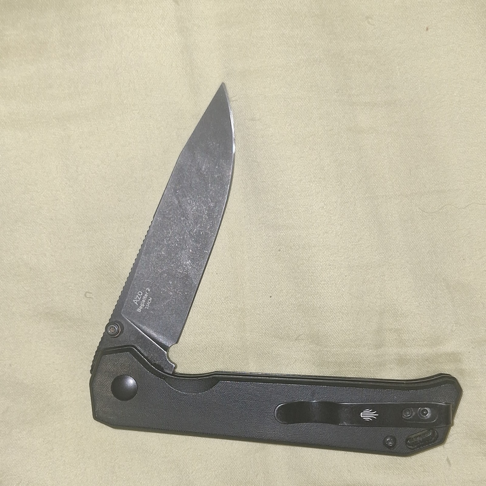Kizer Azo Begleiter Pocketknife Manual Plain Drop Point Liner Lock Black Clip