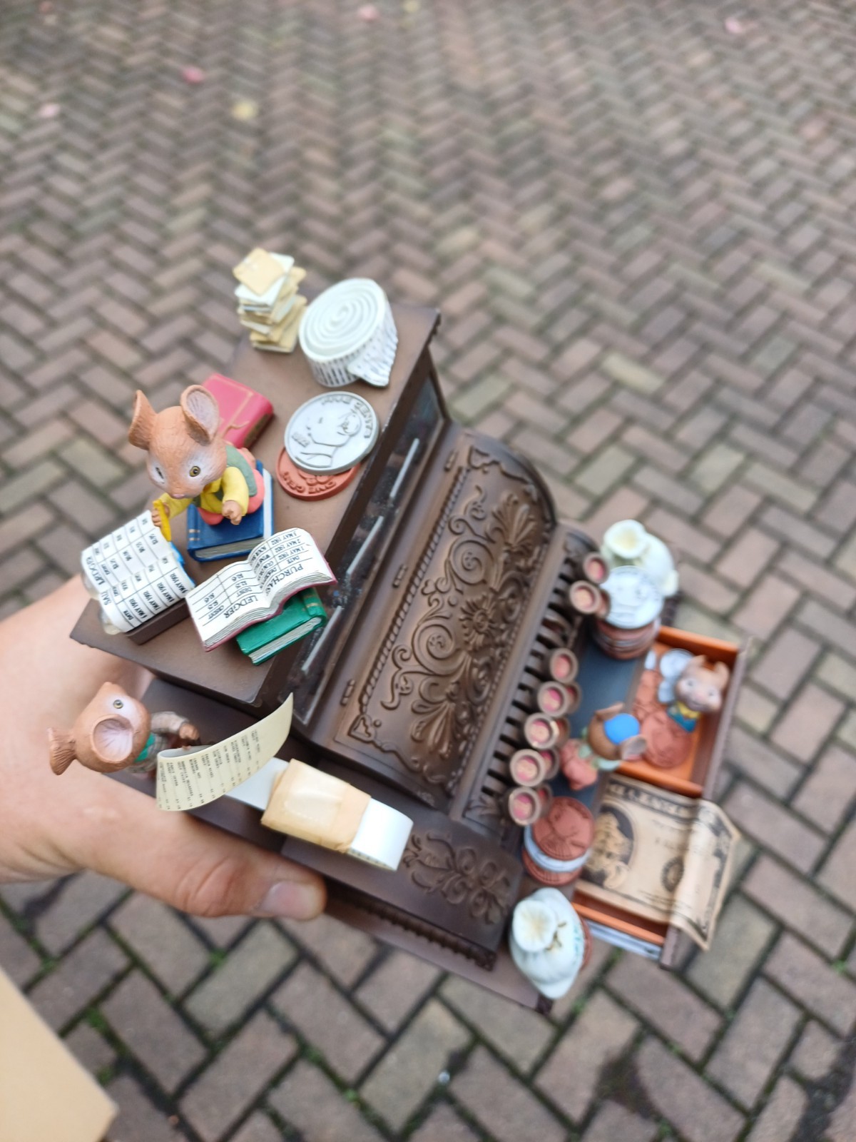 Enesco Cash Register Mice We’re in the money Mini Action Musical Music Box Vintage