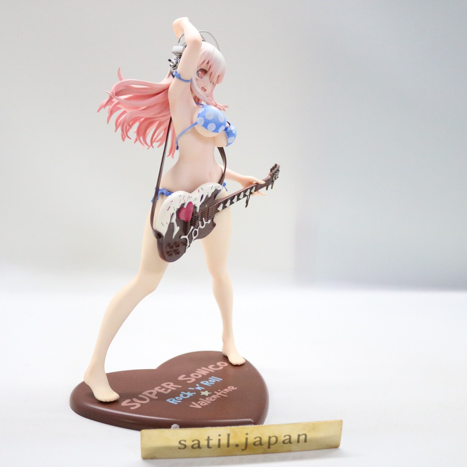 [NO BOX] Wing Super Sonico Rock ’n‘ Roll Valentine Ver. 1/6 Figure [Japan]