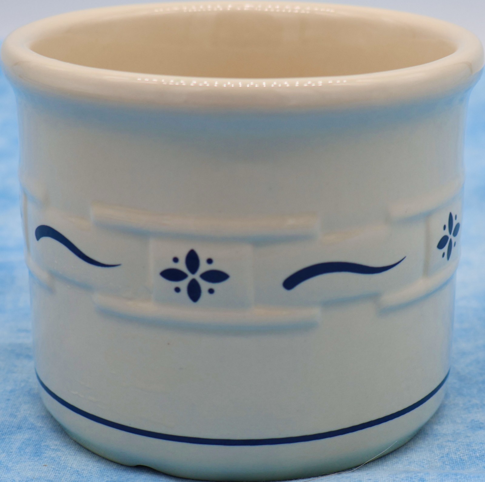 Longaberger Pottery Woven Traditions Blue 10 oz Mug Made for Longaberger