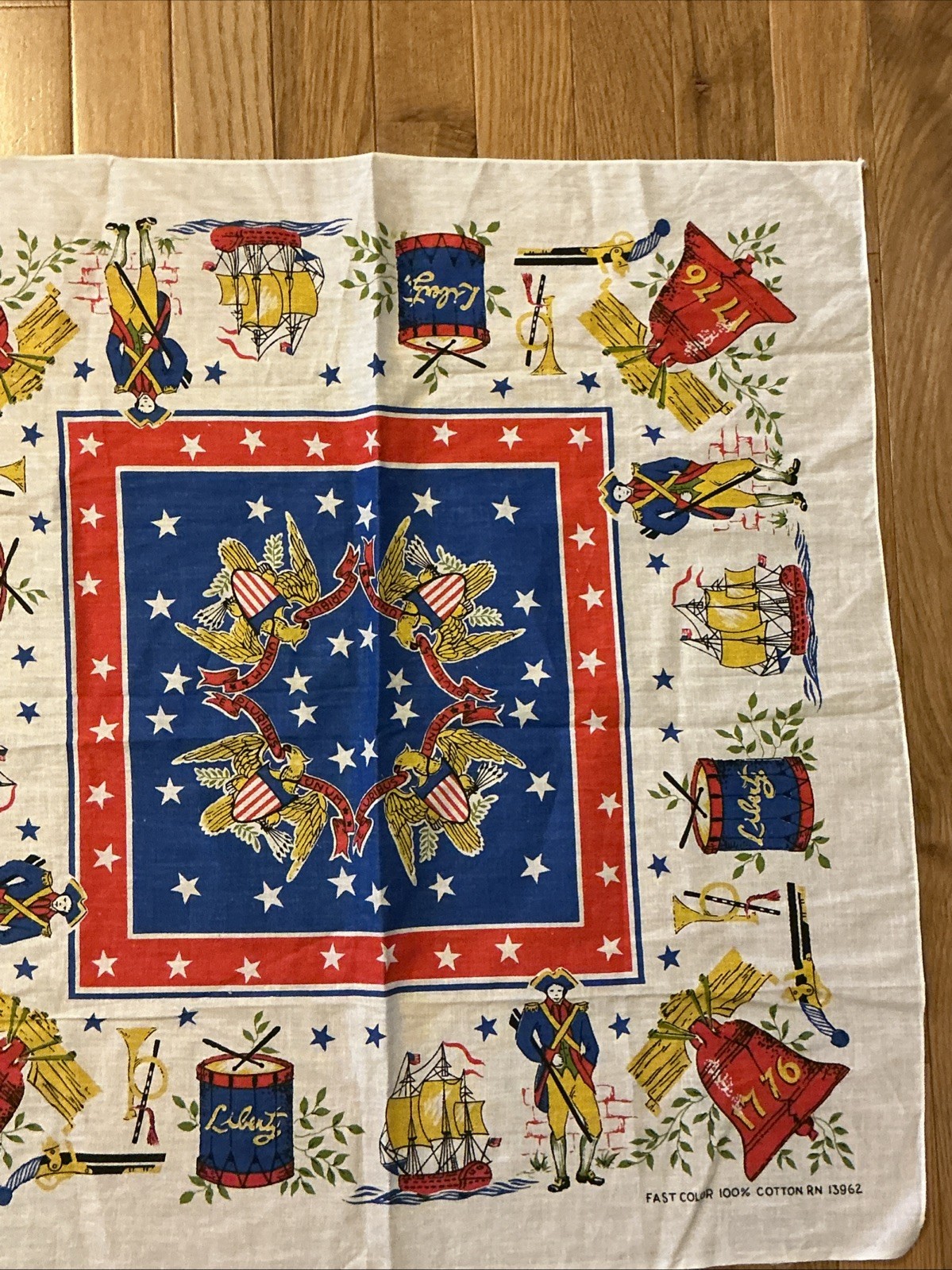 1976 Bicentennial Bandana Scarf 1776 Liberty Cotton USA RN 13962 VTG 24”