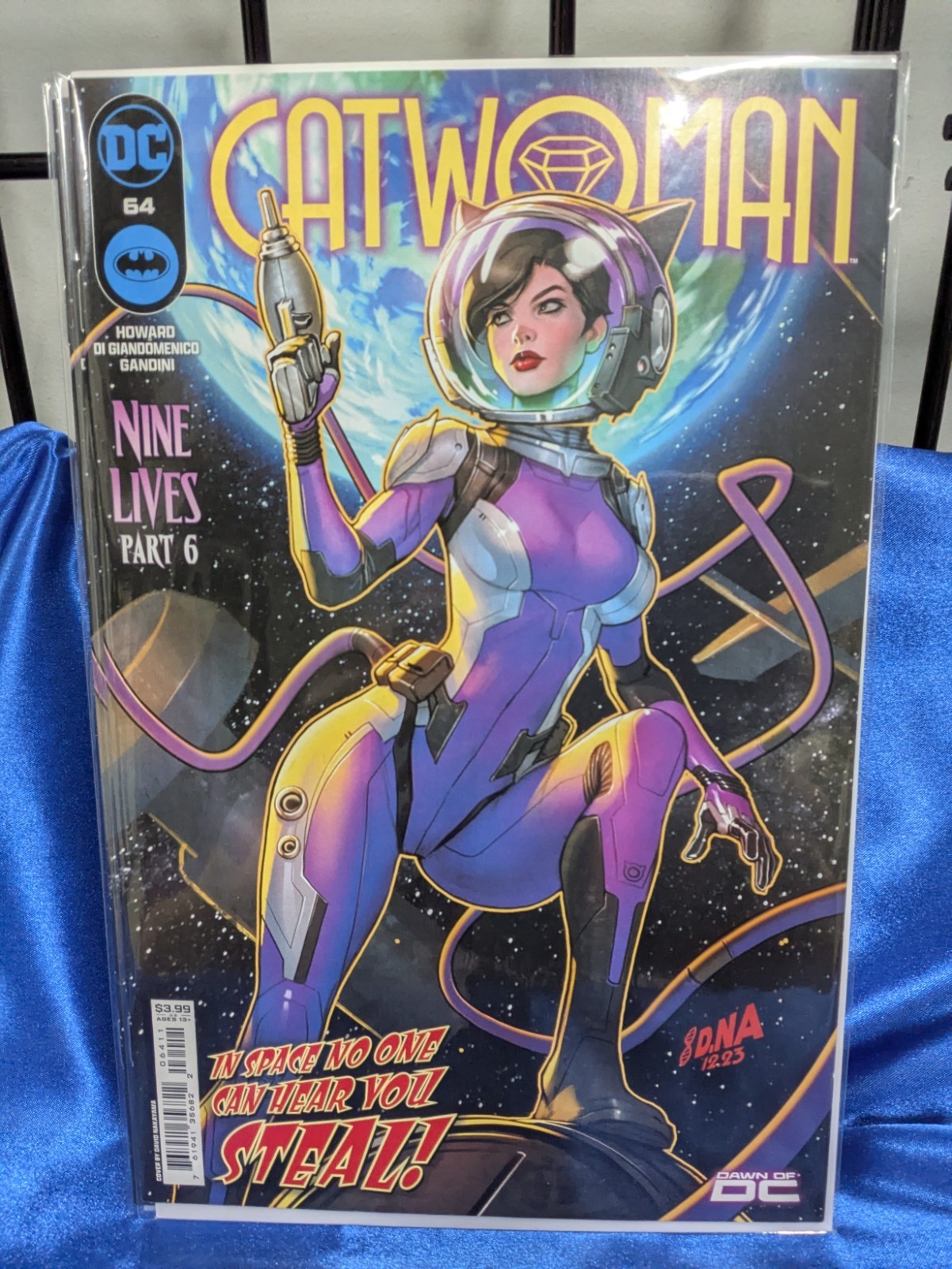 Catwoman #64 Cover A Nakayama DC Comics 2024 1st Print. We Combine. We Pack Well