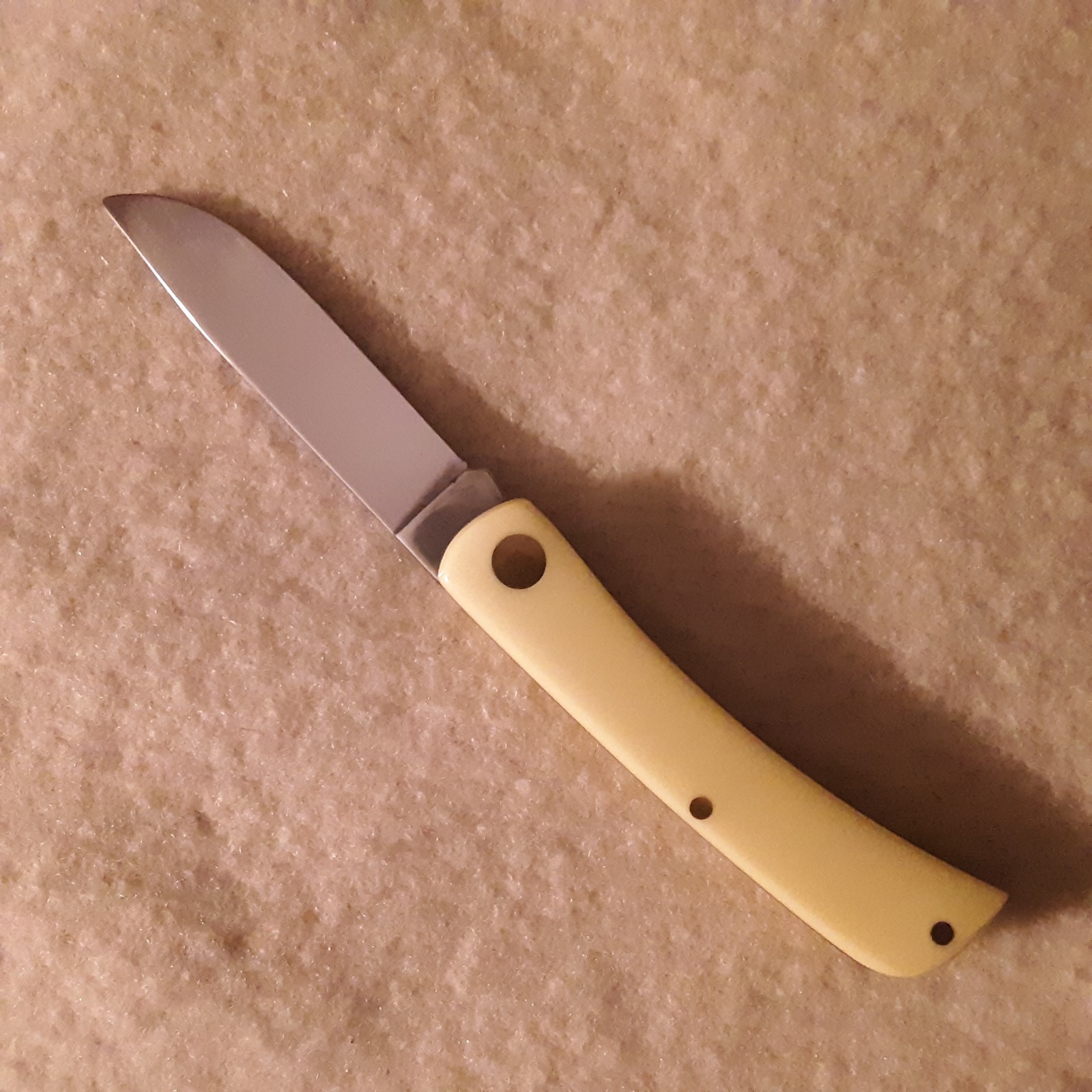 Case XX Sodbuster jr. Yellow Scales CS Carbon Steel Blade Pocket Knife