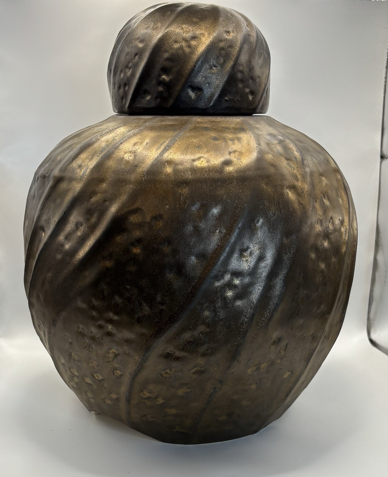 IMAX Ceramic Ginger Jar Vase Lid Faux Bronze Brass Swirl Urn Heavy Decor 15”