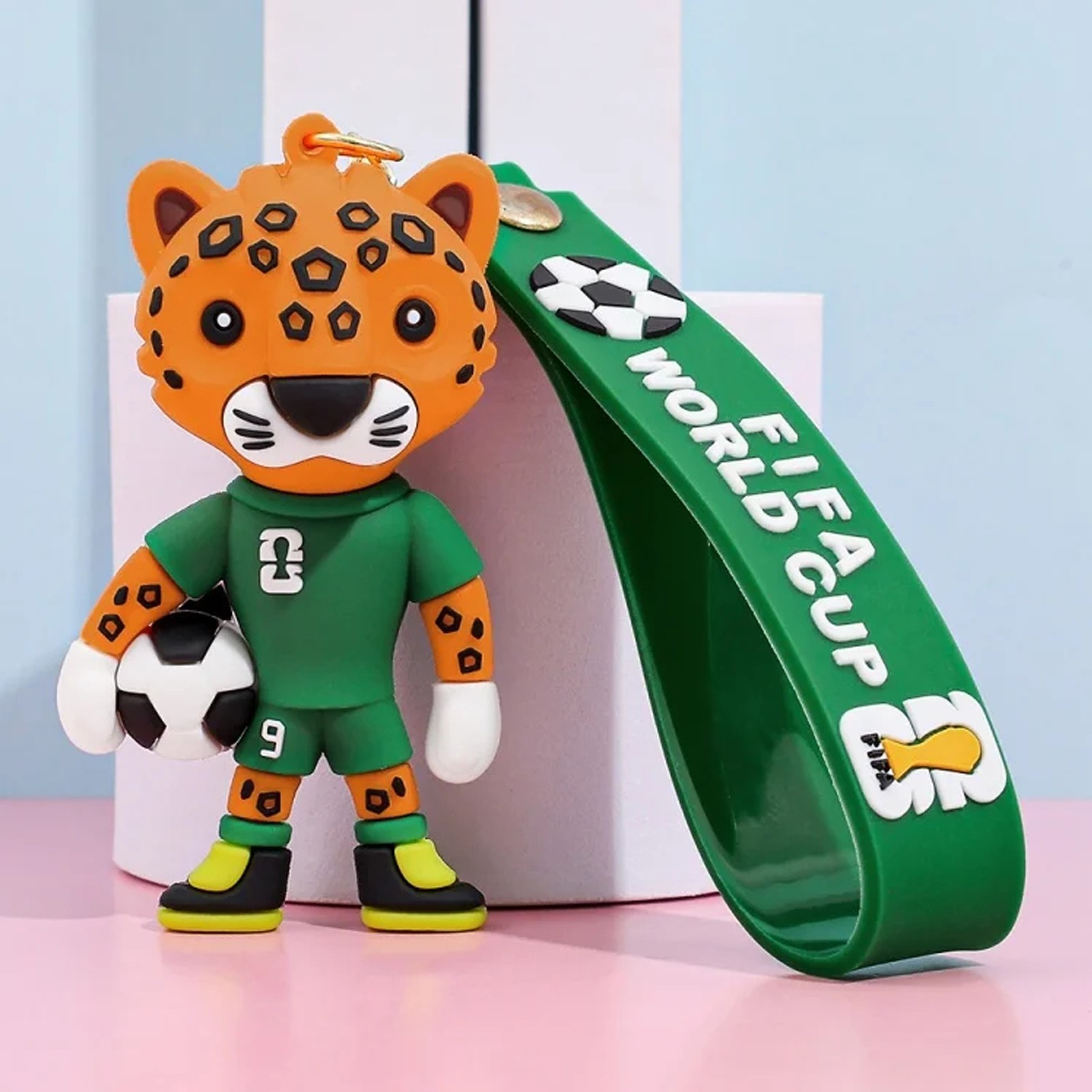 Set 4 Llaveros Mascota Mundial 2026 + Trofeo – Souvenir Fútbol PVC