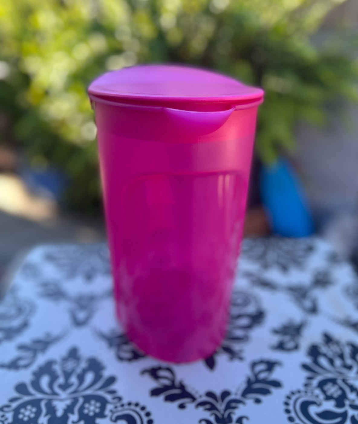Tupperware Impressions Rocker Top 1gal Pitcher PINK – New