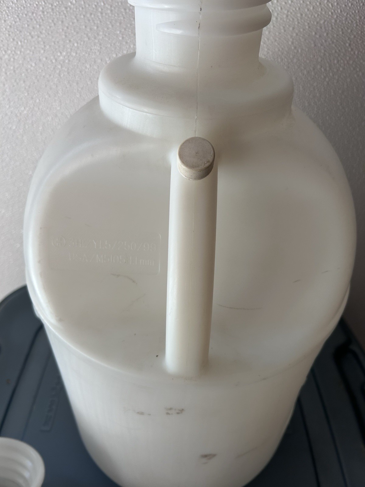 World Wide Racing Fuel Container 5 Gallon