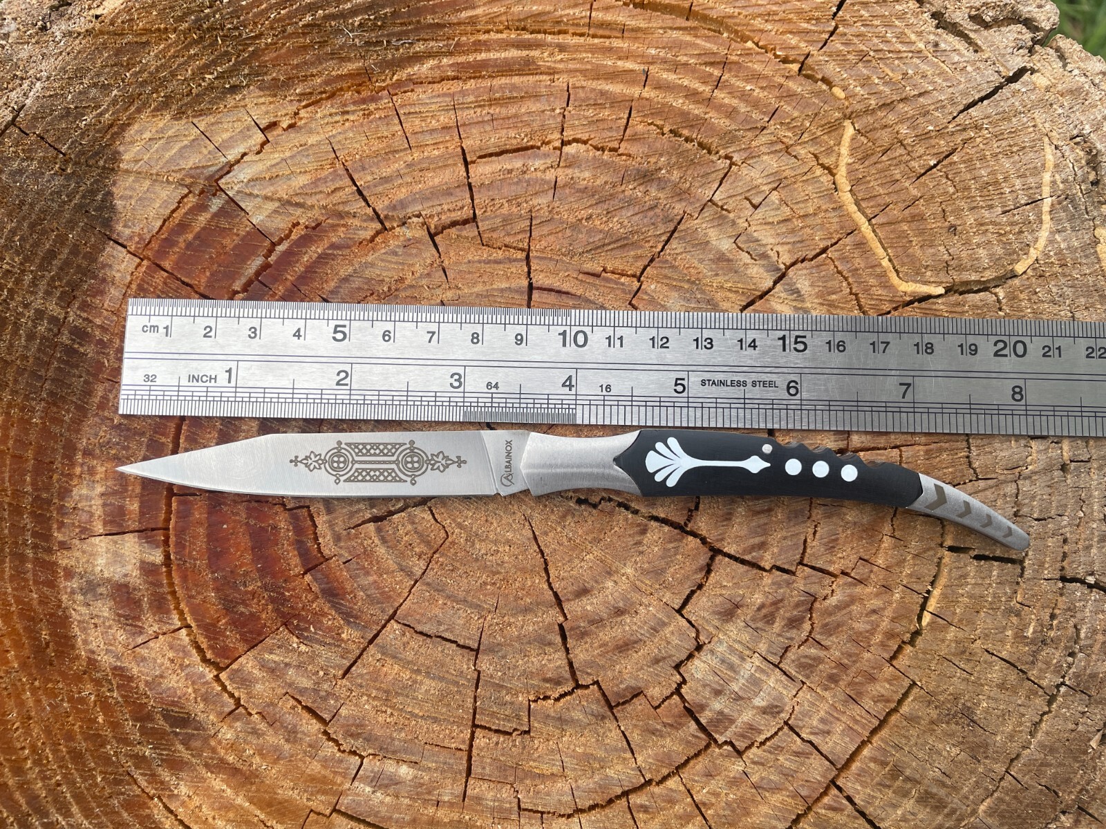 3.46″ Spanish Navaja Pocket Knife Laser Decorated Blade ABS/Black Handle