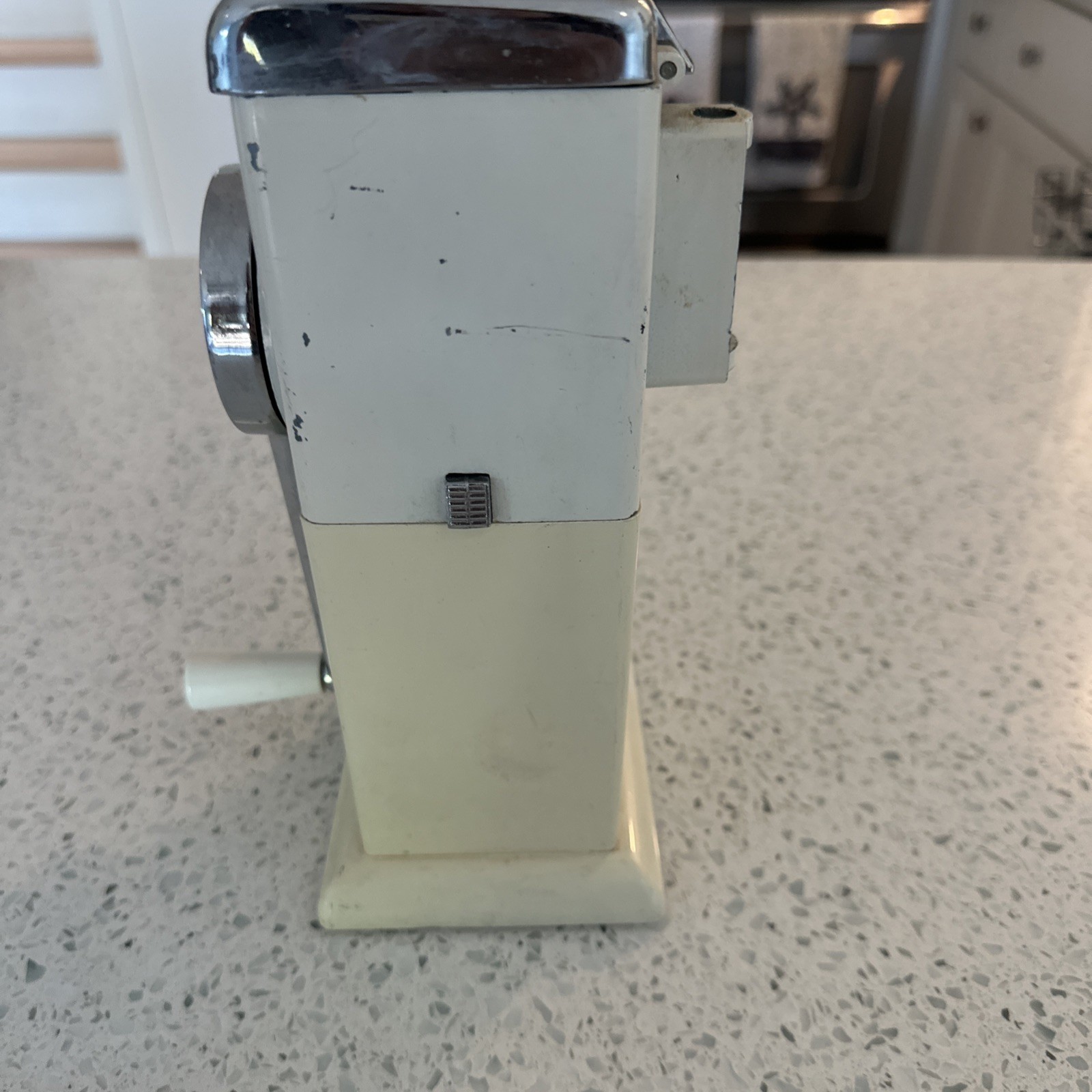 Vintage MCM RETRO ICE-O-MATIC Ice Crusher White & Chrome 1950’s Diner