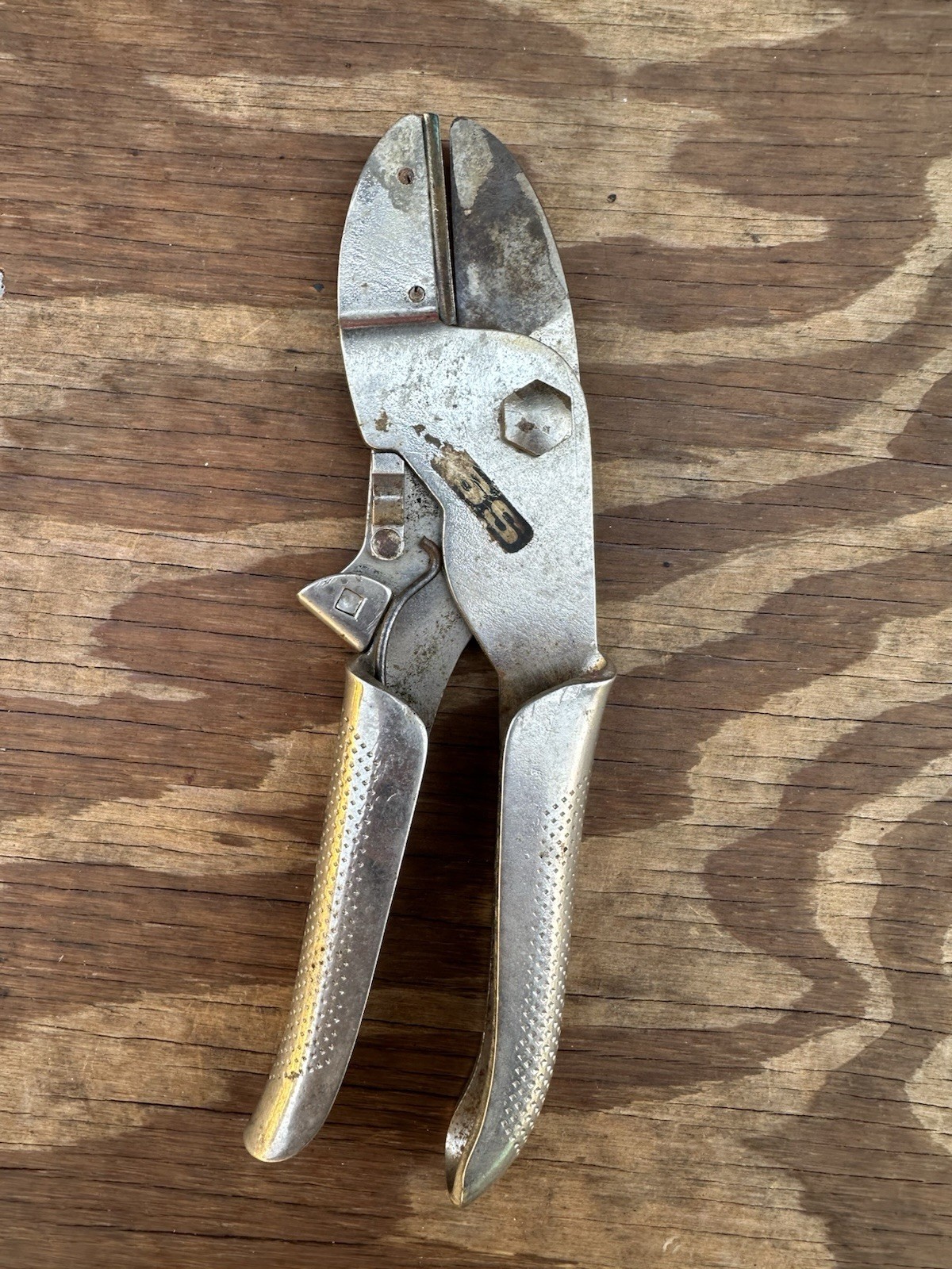 Vintage Wiss No. 908 Hand Pruner / Snips Tool Made in USA