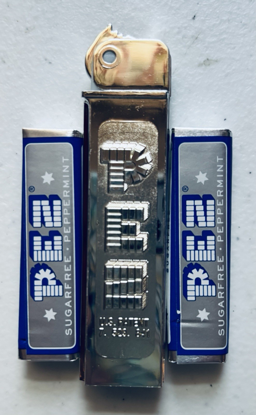 SILVER GLOW Regular – PEZ Dispenser – Retro Edition Of Original – (Euro) – 1991