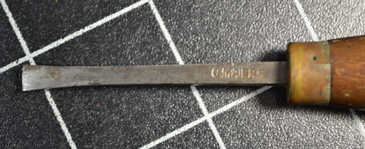 C. MAIERS – 3/16″ CHISEL – ALL ORIGINAL WITH NICE DECORATED HANDLE