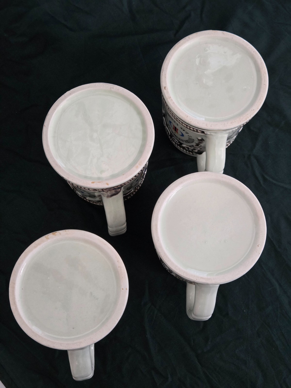 RARE 1969-71 INTERNATIONAL HOTEL Las Vegas Hilton ENESCO Mugs ELVIS Residency