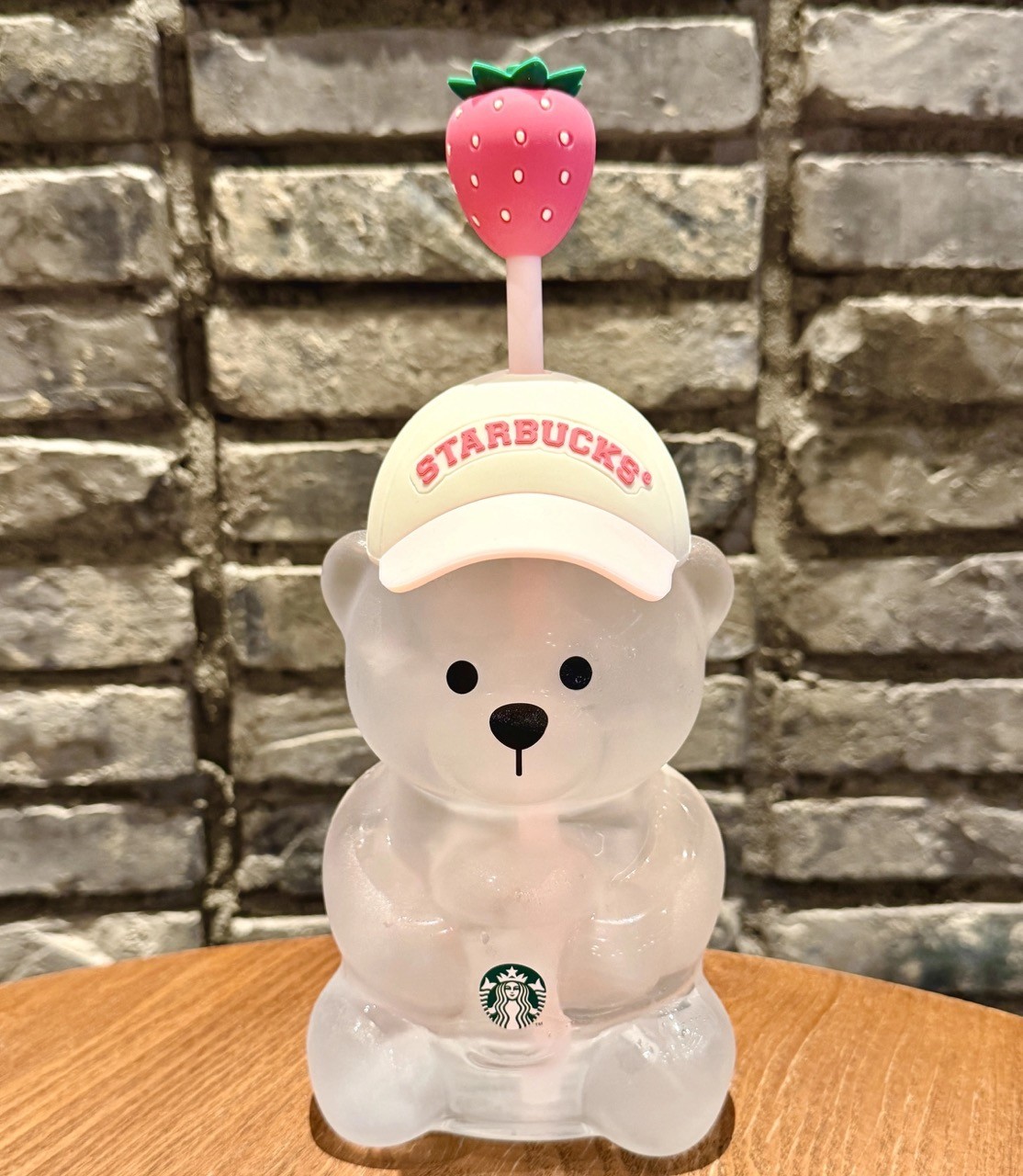 Starbucks Jeju Limited Edition World Cup Football Strawberry Bearista Bear CupUS
