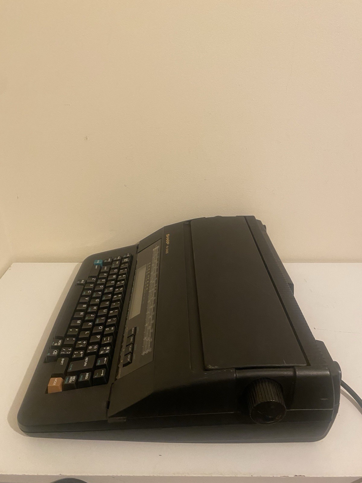 Sharp PA-3140s Portable Electronic Typewriter