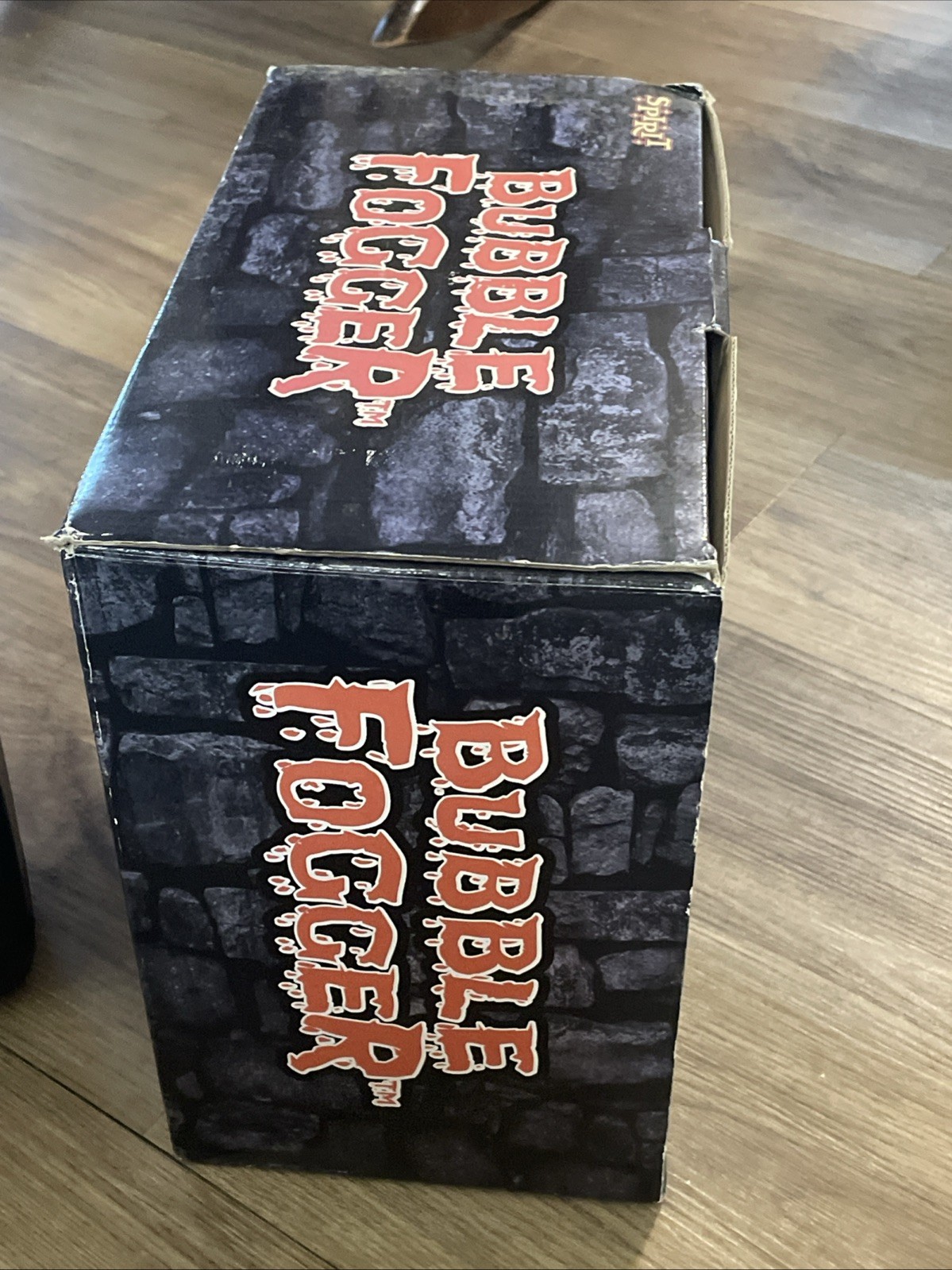 Spirit Halloween branded „Bubble Fogger“ designed to fill bubbles with fog New