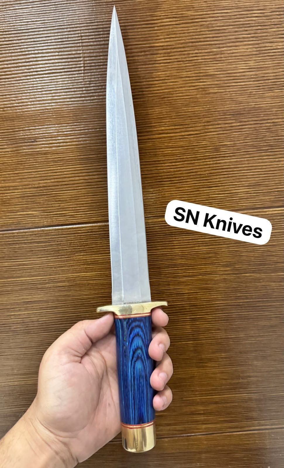 Custom Handmade D2 Steel Hunting Dagger Bowie Knife Beautiful Handle With Sheath