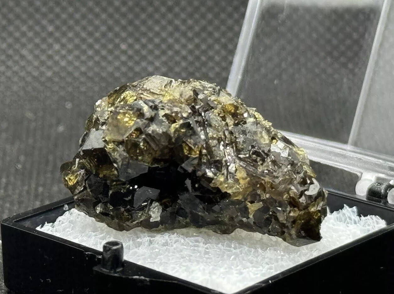 Andradite Garnet Mineral Specimen In Perky Box – 16G