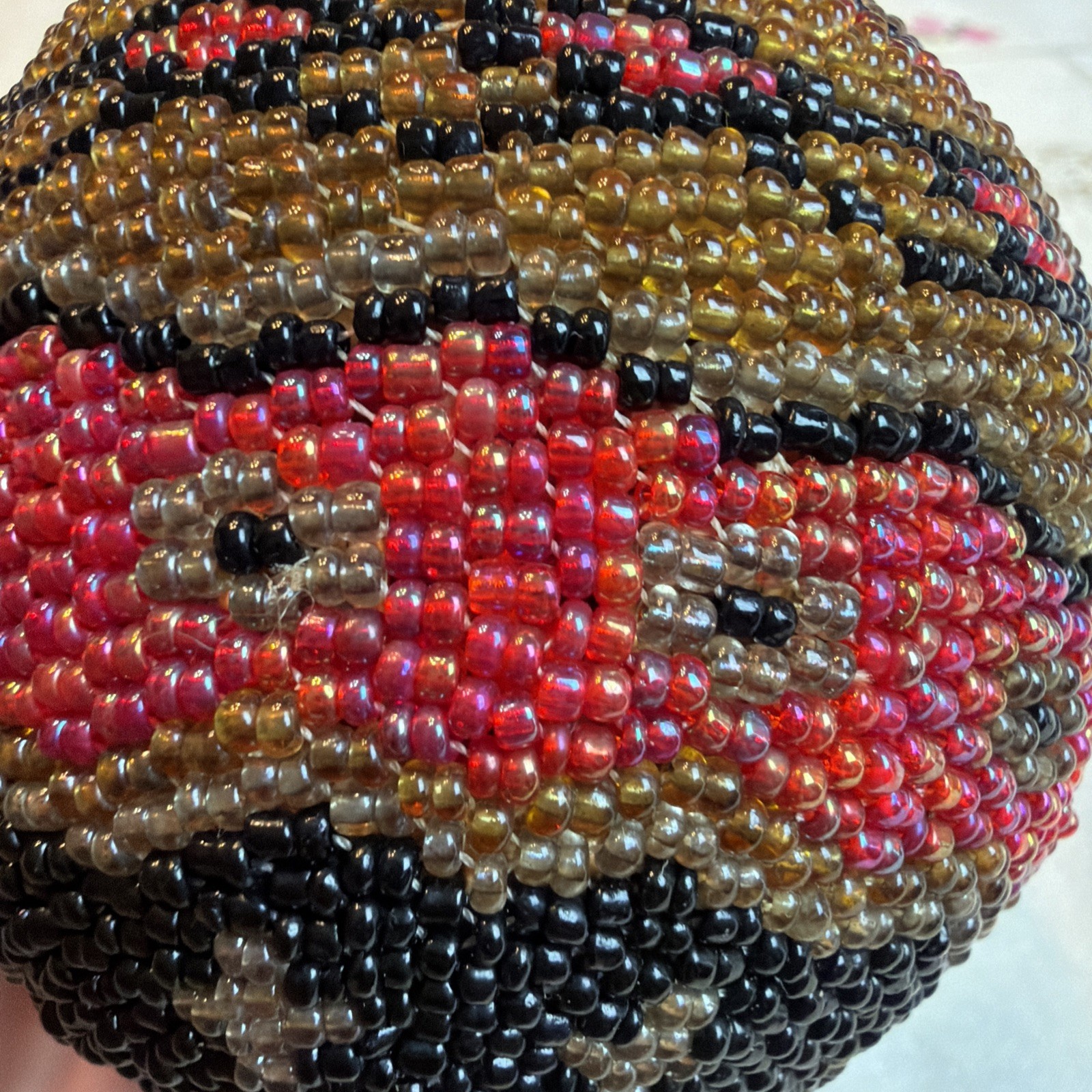 VTG Multi COLOR WOVEN BEADED OVER RATTAN BASKET WITH LID Brown Tan Pink