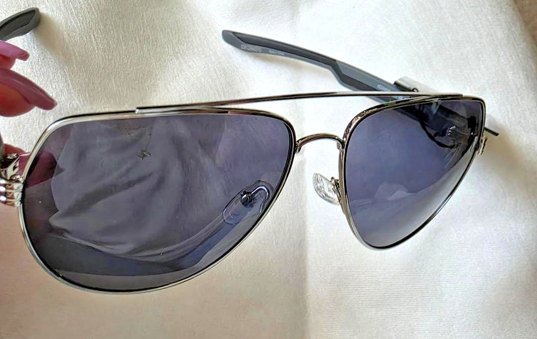 NEW – HARLEY DAVIDSON AVIATOR SUNGLASSES W/BRANDED CARRYING CASE