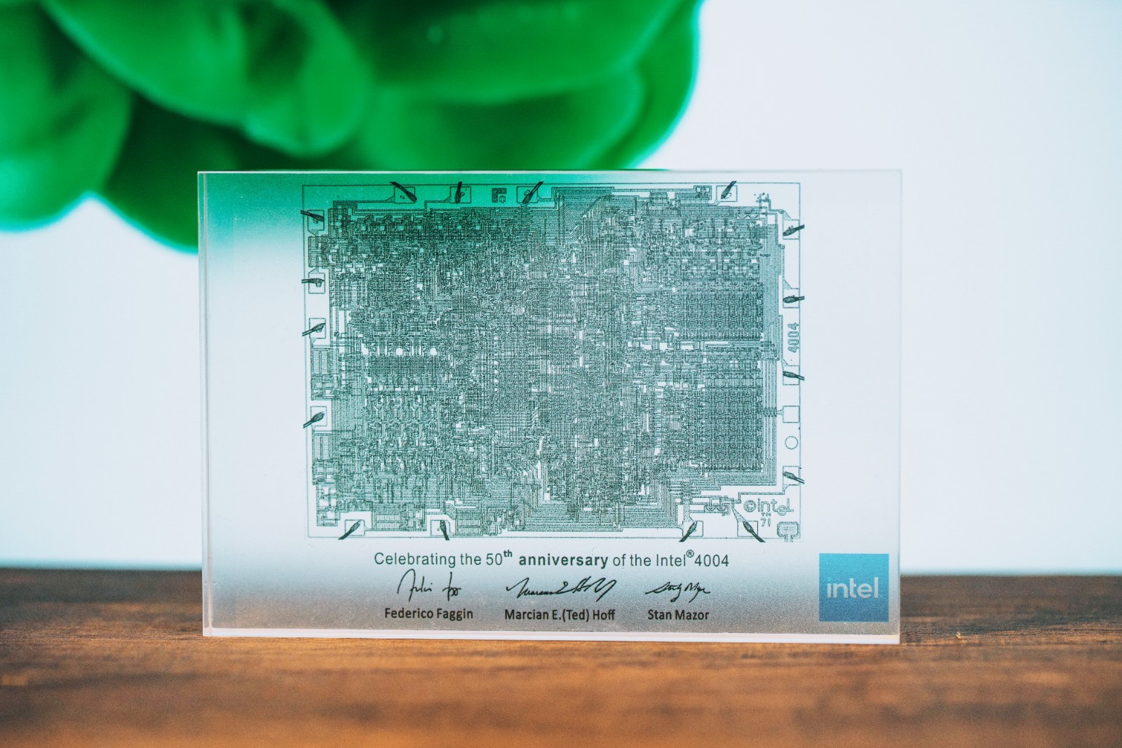 Intel 4004 50th Anniversary CPU Die Art Resin Crystal Desk Display Tech Gift