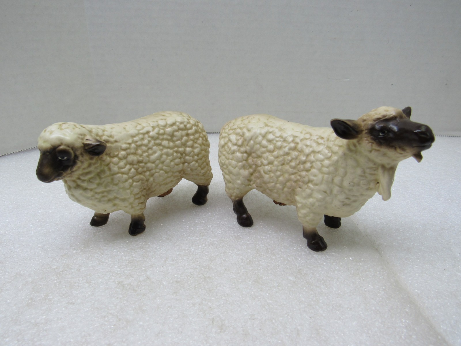 Brinn’s Mid-Century Modern 1950’s Lamb Salt And Pepper Shaker Set Vintage Kitsh