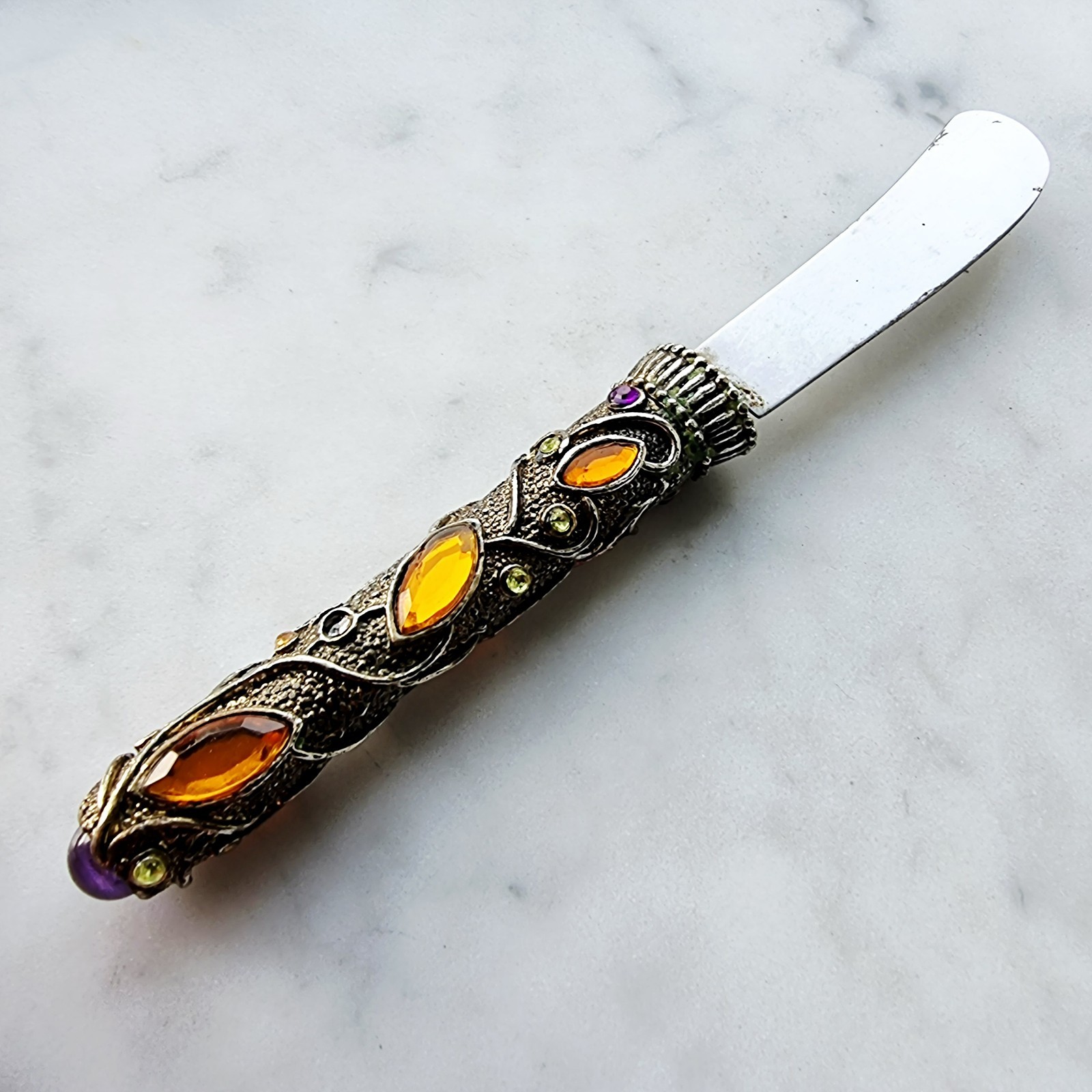 COLLECTIBLE 2 SAINTS SPREADER METAL JEWEL DECORATED HANDLE