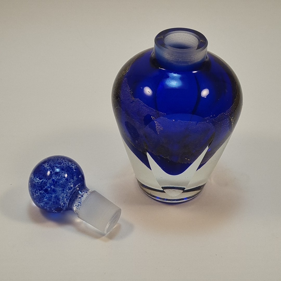 Cobalt blue perfume bottle decanter with gold shimmer & orb stopper 4.25in