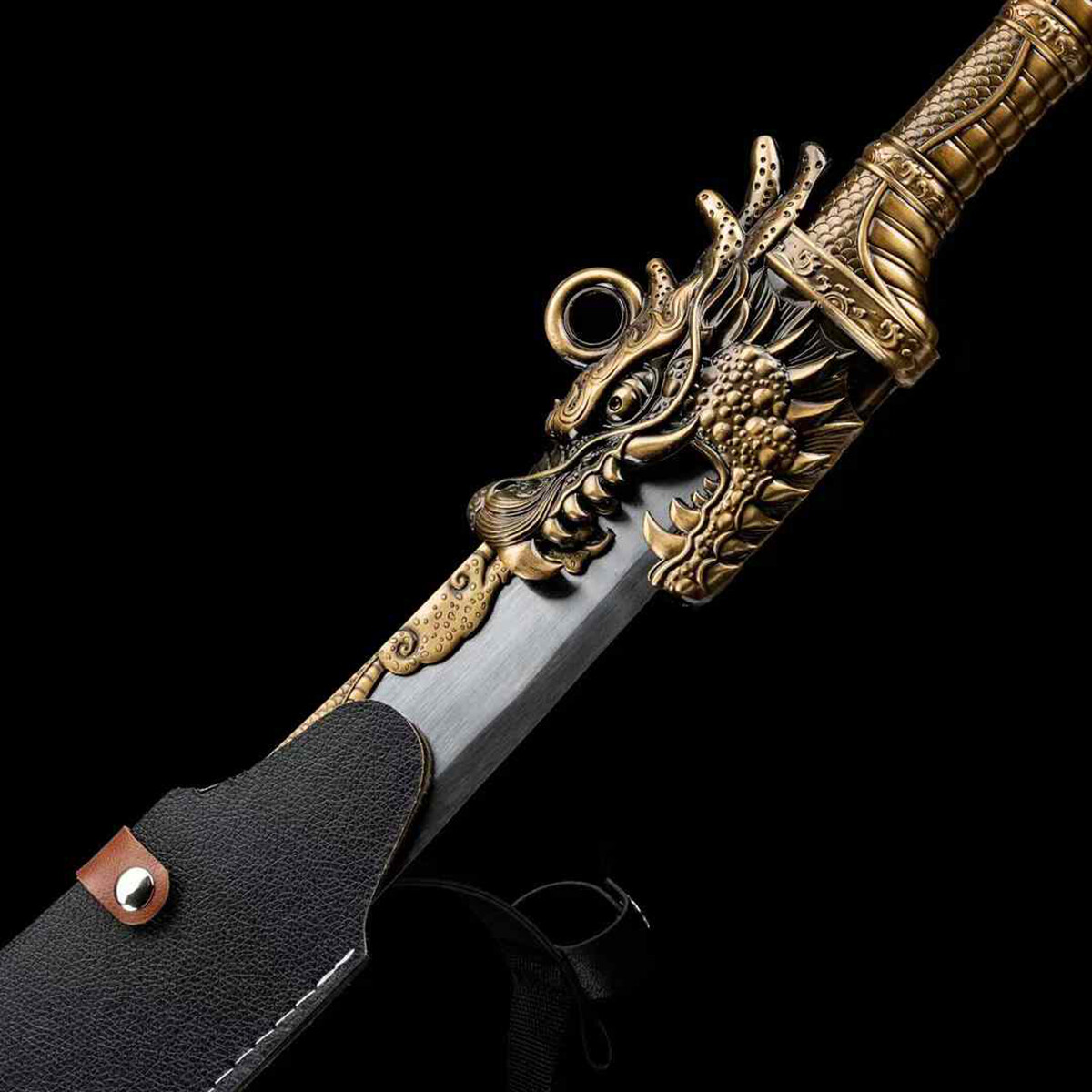 Sharp Chinese Broadsword Dragon Theme Kung Fu Dao Sword Manganese Steel Leather