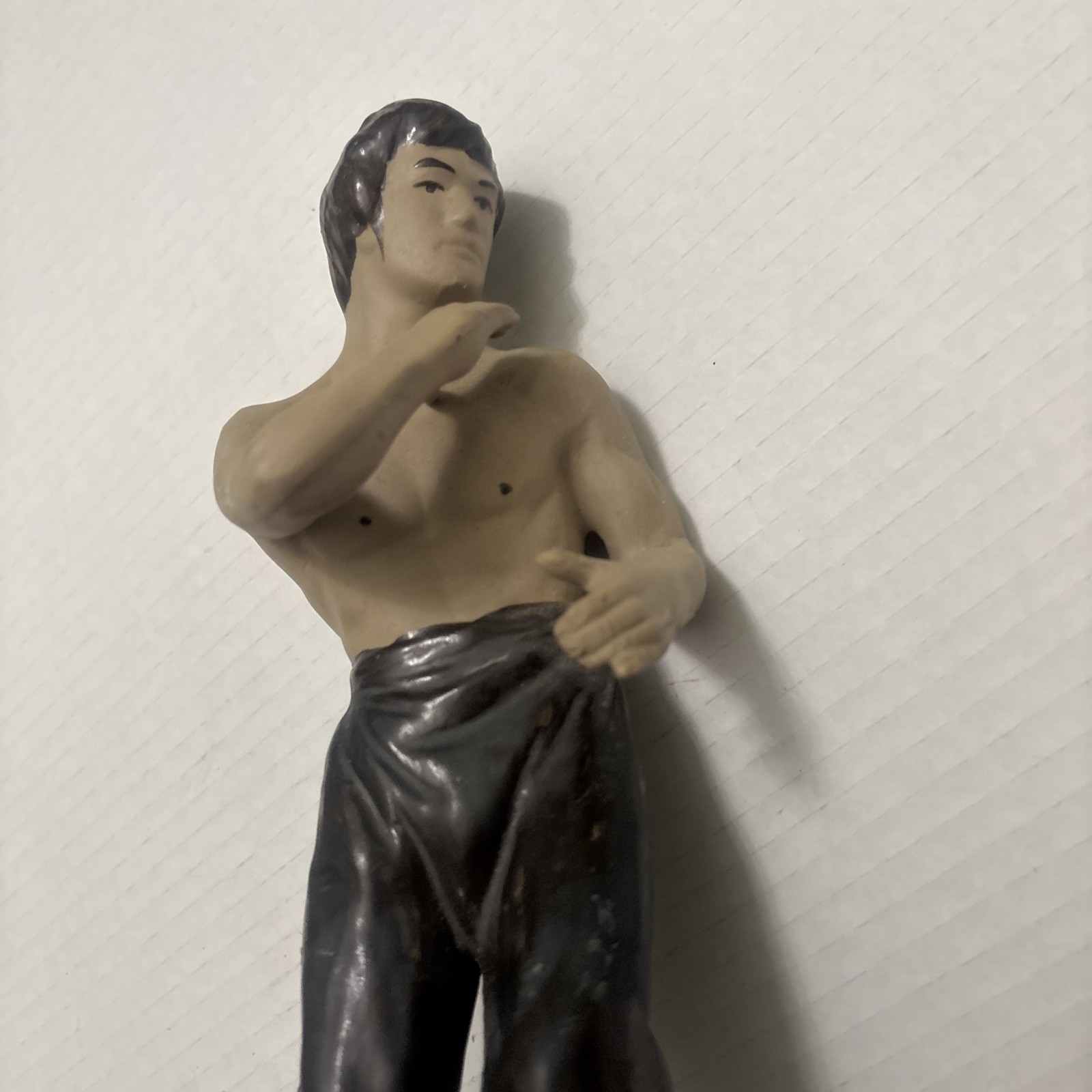 Bruce Lee 10” Statue Collectable 1960’s Vintage handcrafted matte ceramic