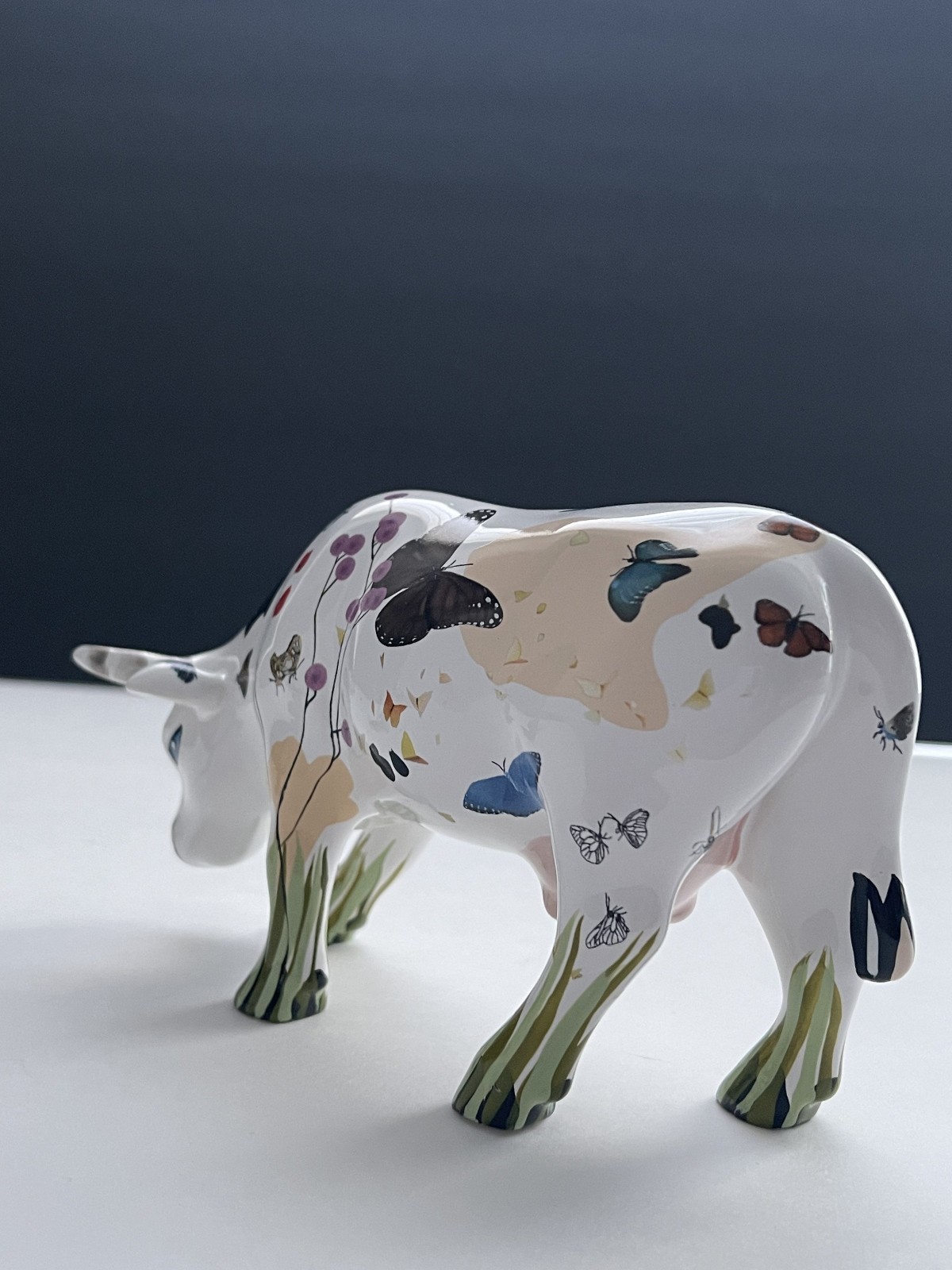 Cow Parade #7370 RAMONA Westland Giftware Cow Figurine 2009 w/ Tag RARE