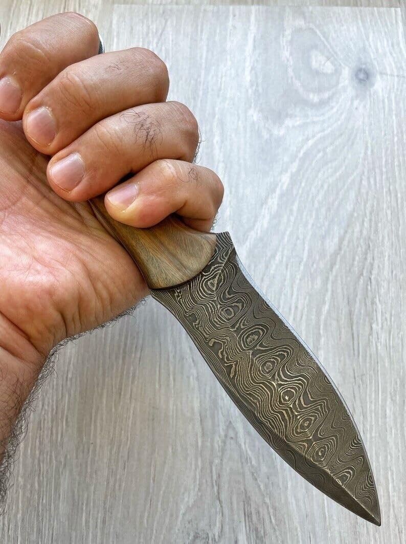 Fixed Blade Hunting Carry Knife Damascus Steel Blade Bushcraft Scout Knives