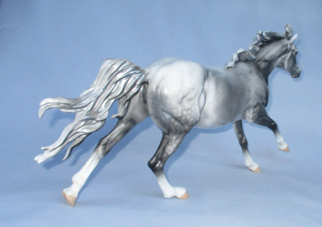 Peter Stone Horse Silver Storm Volo matte Dapple Grey mustang mare 1/15 non deco