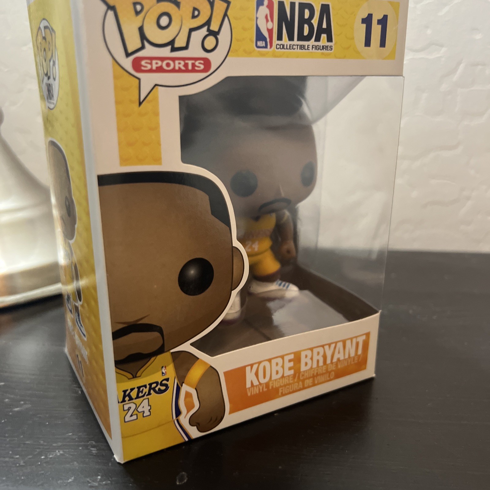 Funko Pop Kobe Bryant #11 Vinyl Figure (Yellow Armband) NBA Los Angeles