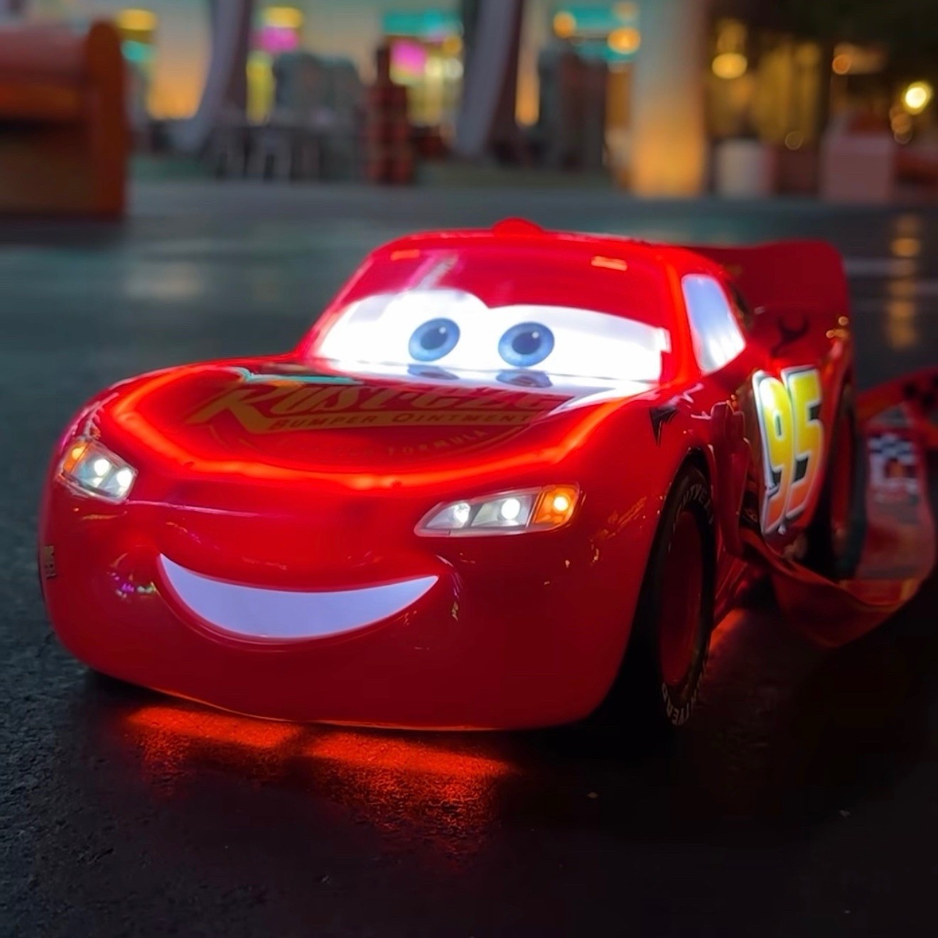 Disney Parks Cars Lightning McQueen 20th Anniversary Popcorn Bucket Lights Up