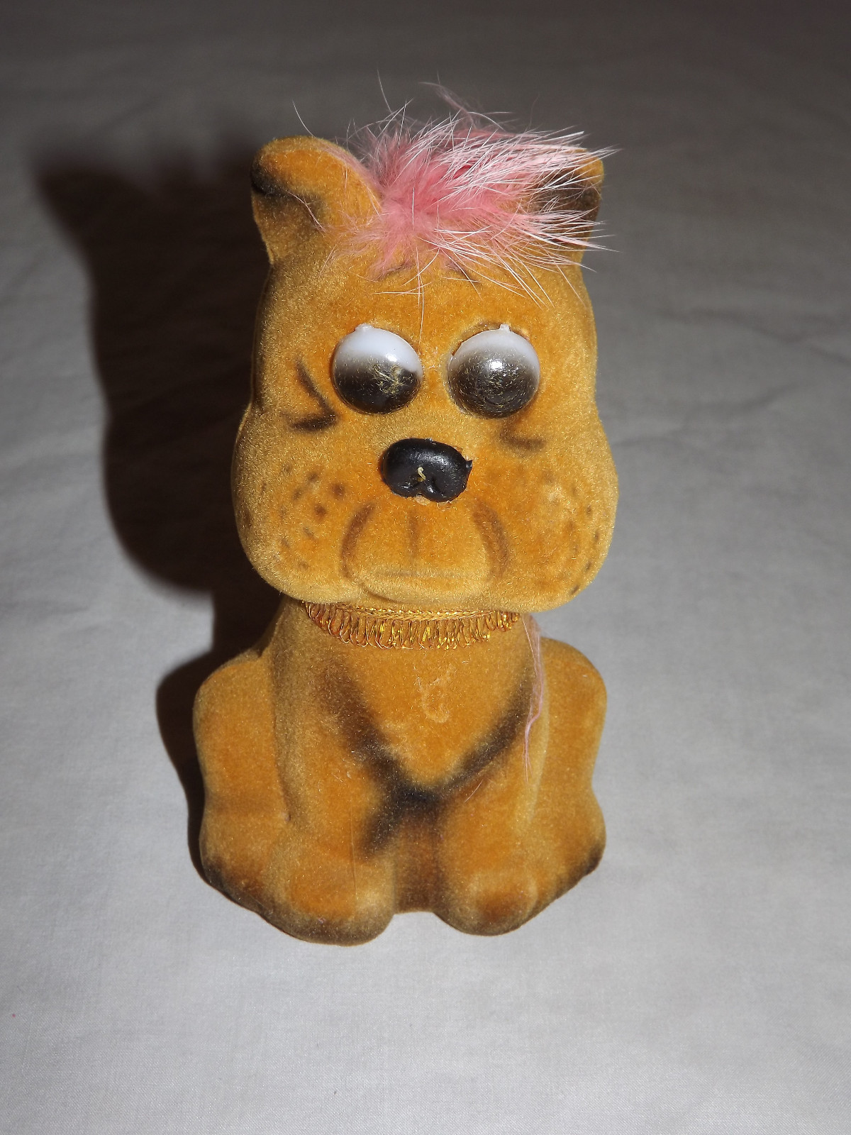 VINTAGE 1950S CARNIVAL PRIZE SAD DOG PLASTIC BANK EXCELLENT UNUSED