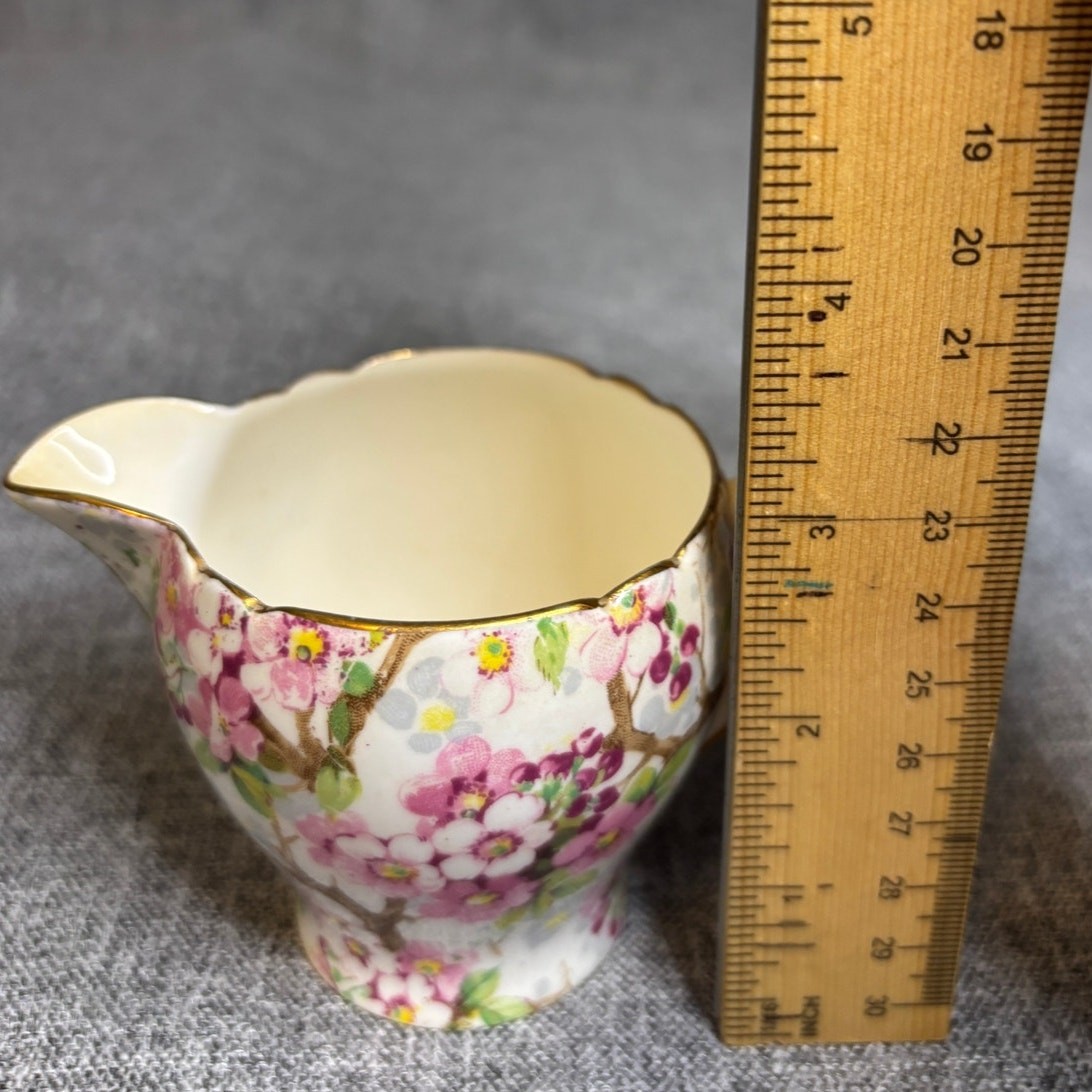 Shelley Maytime Fine Bone China made in England gold gild rim Vintage no. 823343