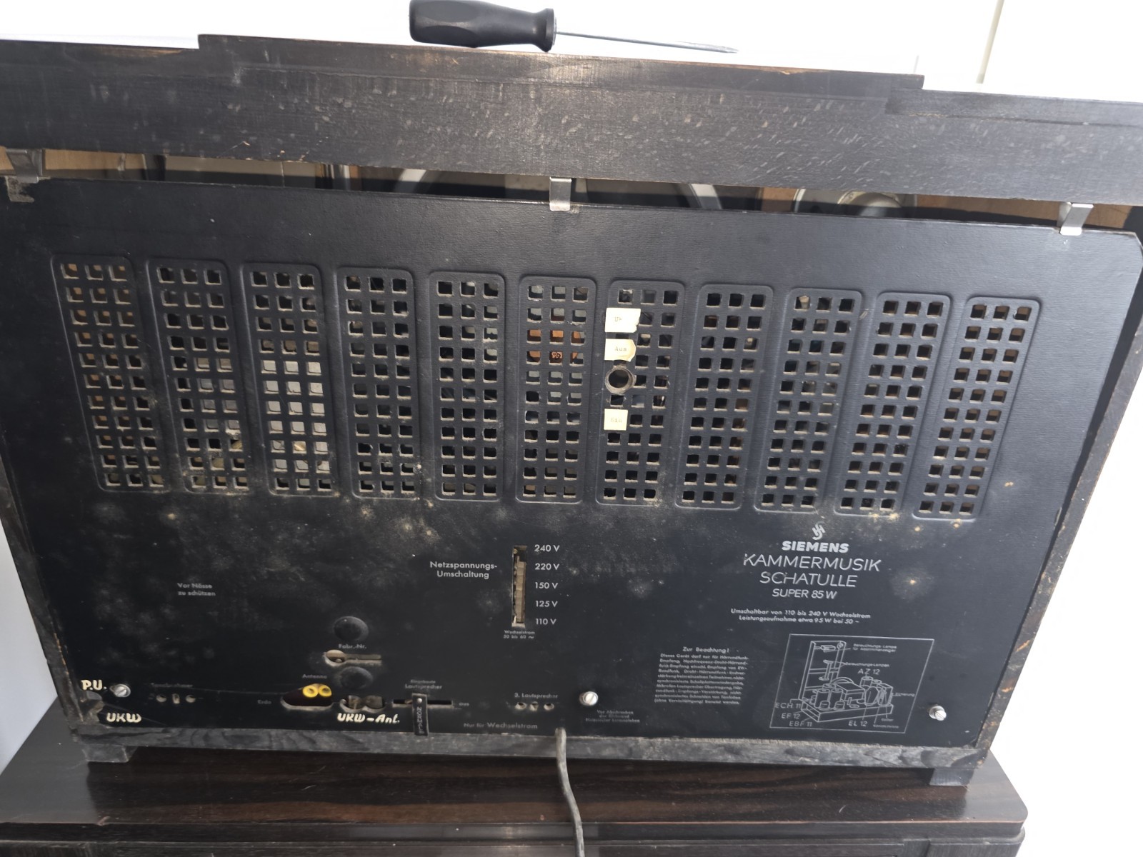 Siemens 85W Chamber Music Box Tube Radio / FREE SHIPPING (2 Package)
