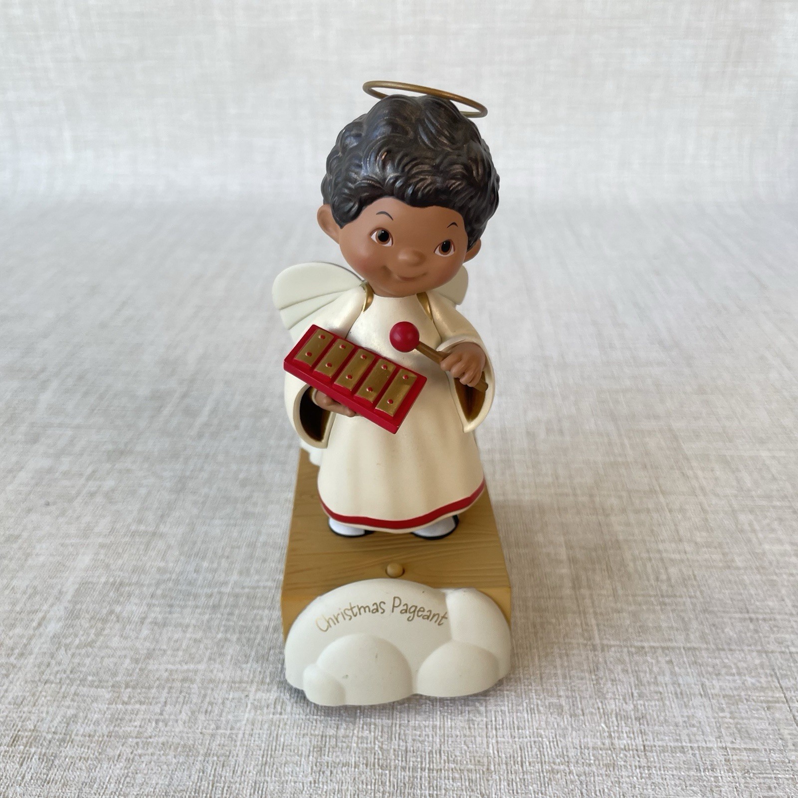 Hallmark Christmas Pageant Children’s Angel Choir Wireless Gabriel 2012 Works