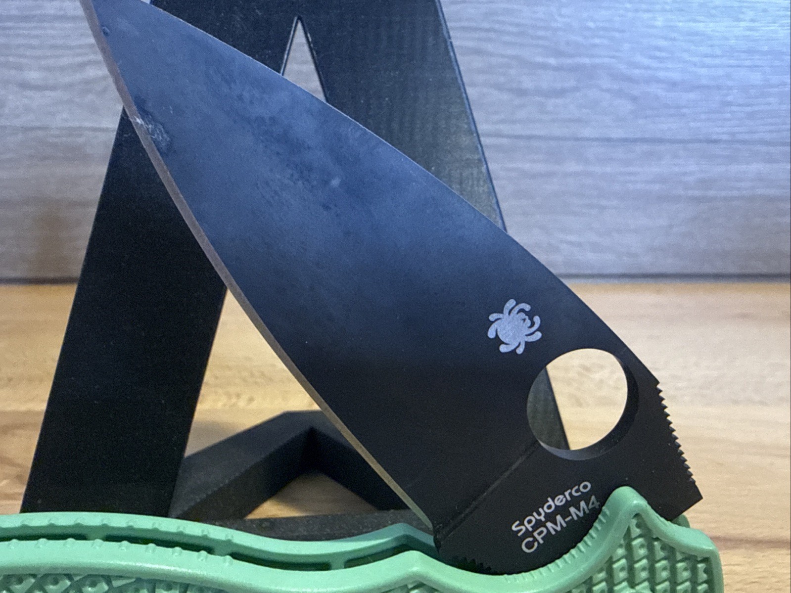 Spyderco Mint Green Frame Black Blade Lightweight Folding Knife CPM-M4 USA