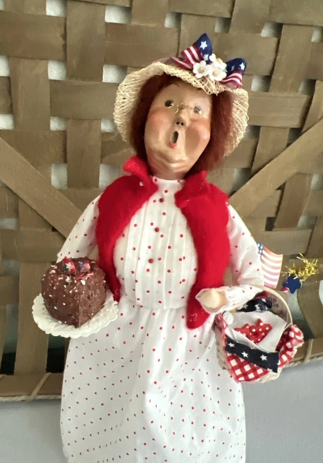 Byers Choice 4th Of July Woman w/Picnic Basket Cake Sparkler & Sign, Redressed