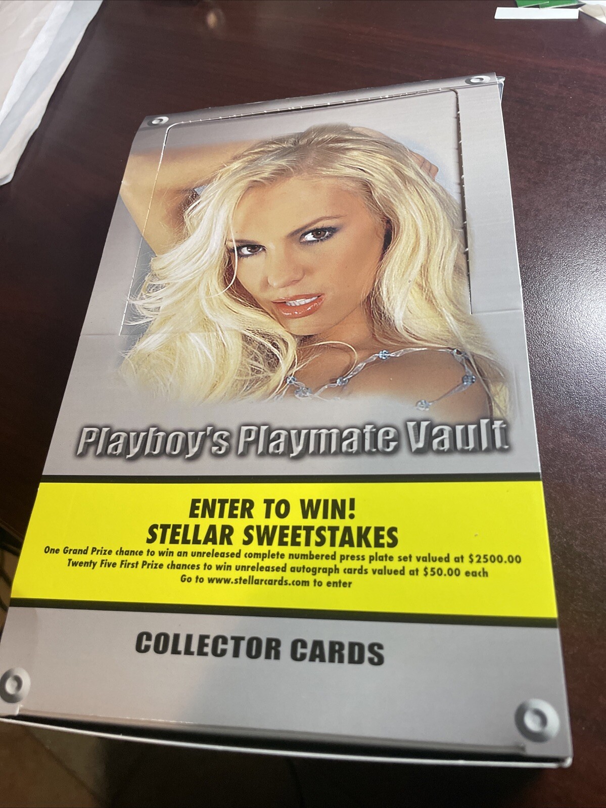 2009 PLAYBOYS Playmate Vault Base SET 76 Cards. Combined Shipping
