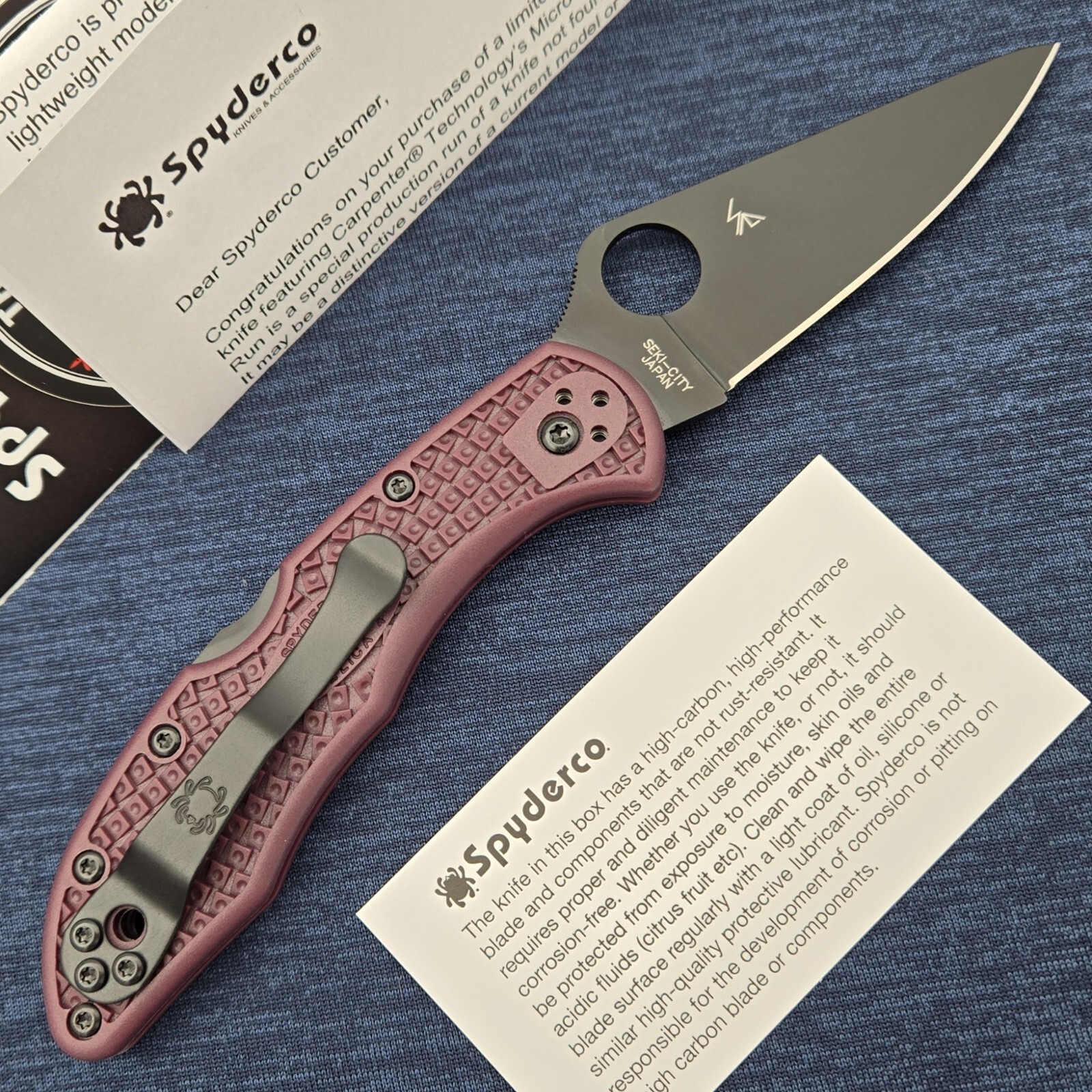 Spyderco Delica 4 Micro-Melt PD#1 Black Blade Burgundy FRN Handles SPRINT RUN