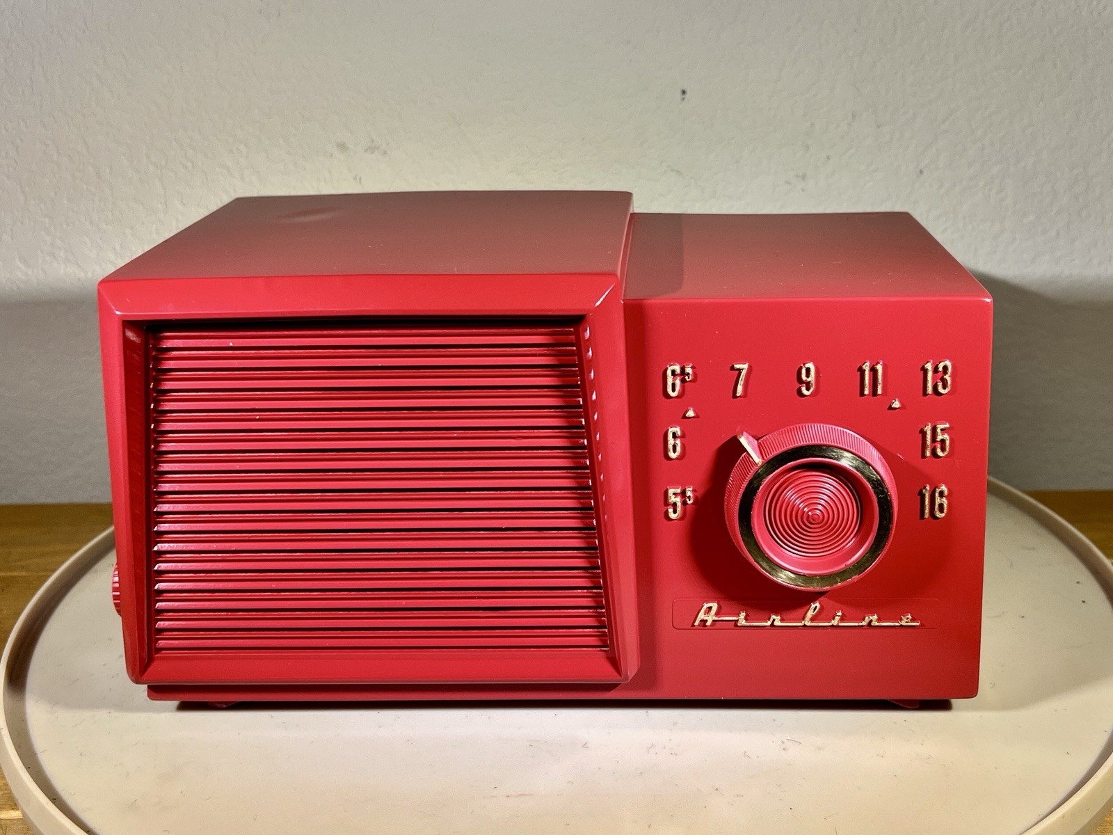 1955 Airline Airline Montgomery Ward GSE-1621A 1620A Maroon Red Tube Radio Works