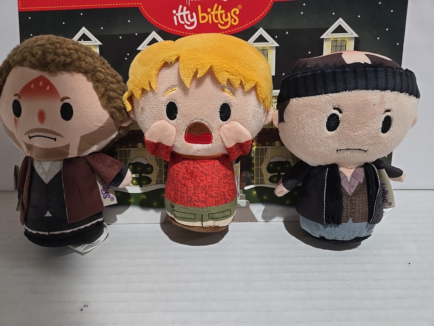 Itty Bittys NEW Hallmark Home Alone Kevin McCallister & WET Bandits Figures Lot