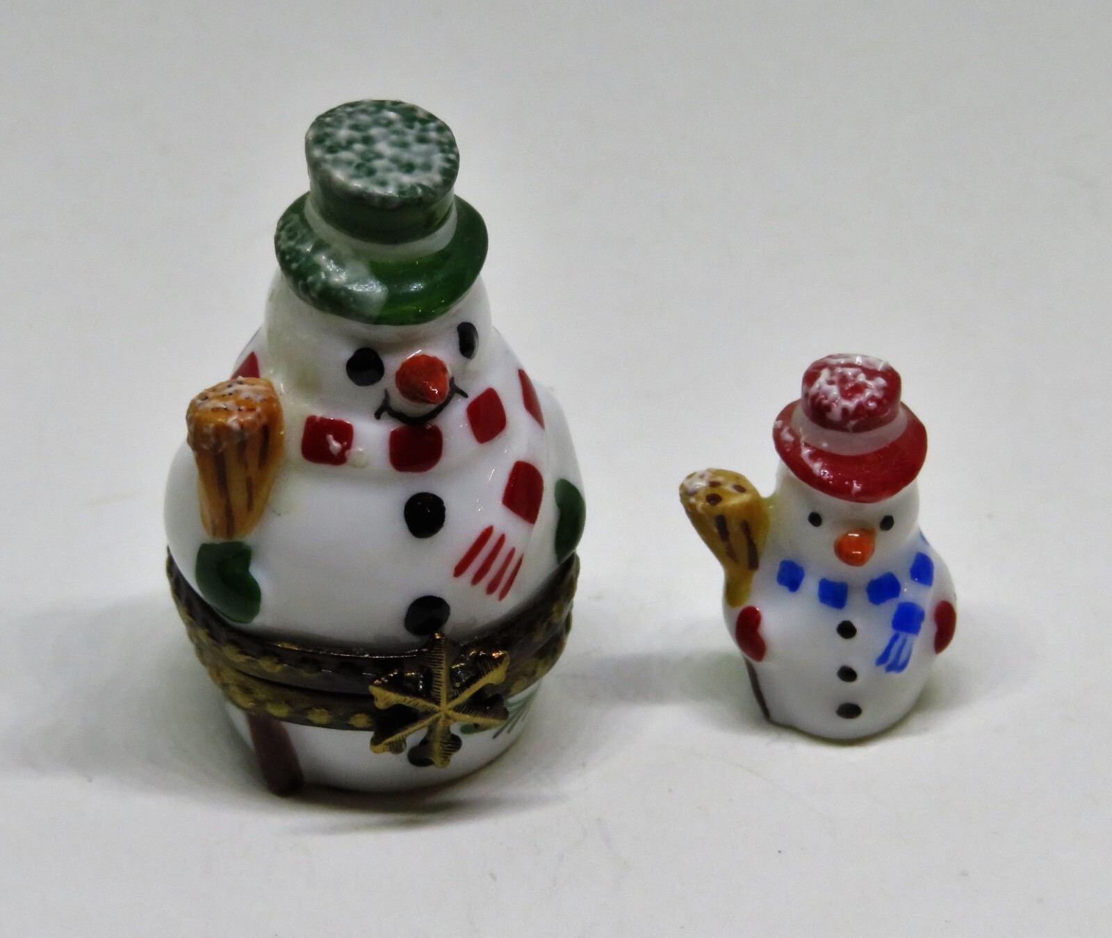 LIMOGES BOX – ROCHARD – CHRISTMAS – NESTING SNOWMAN SET – 2 BOXES – 3 PIECES