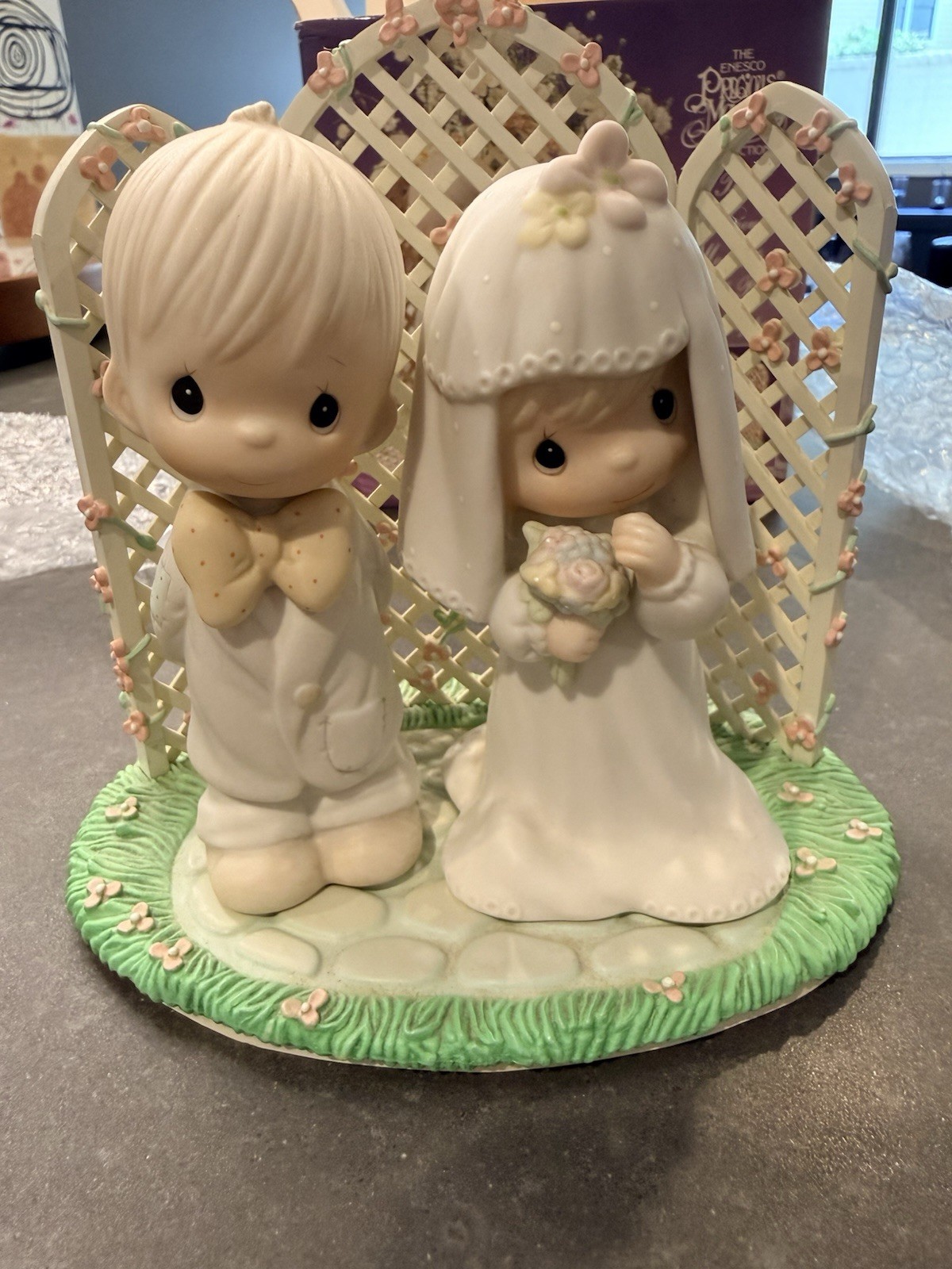 Precious Moments Bride Groom Wedding Cake Topper Set 1983 Enesco w Box